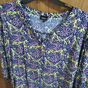 Jones New York Blue and Yellow Patterned Blouse
